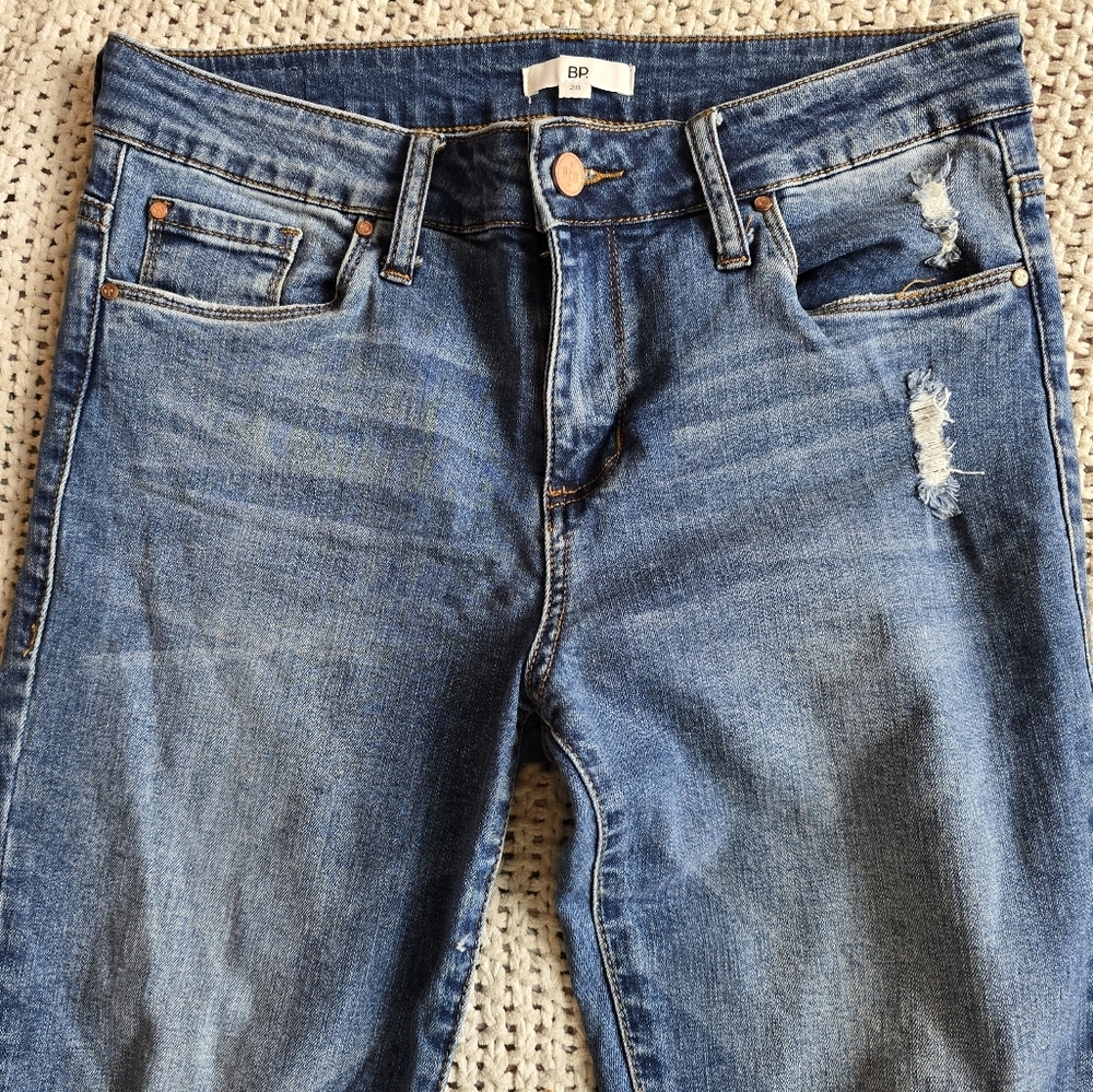 BP | Size 28 | Medium Wash Ripped Distressed Skinny Jeans - Picture 5 of 14